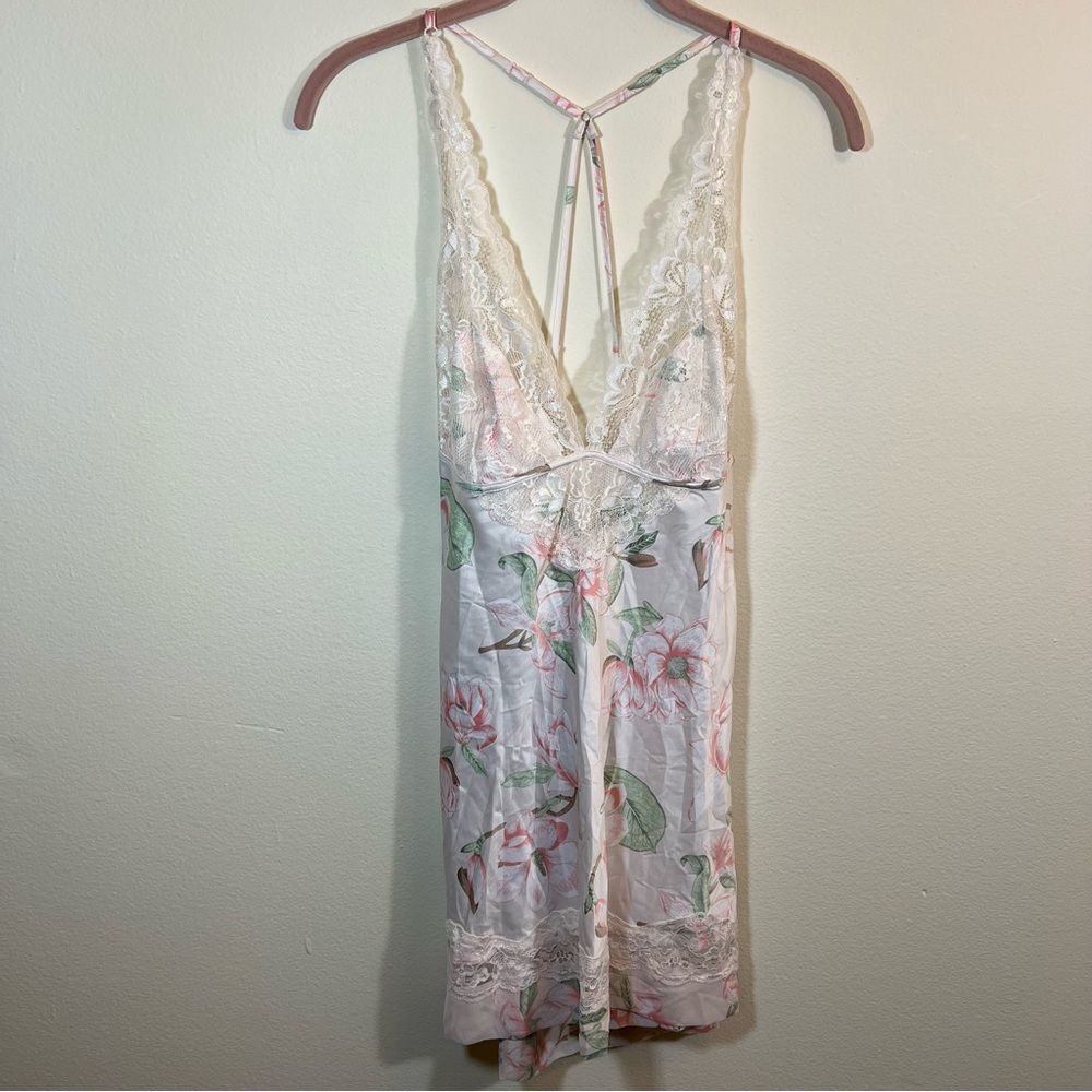 Cassandra Intimates Babydoll Floral Lace Slip Nightgown Large